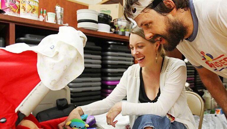 A Decade as an NFL Quarterback Jake Plummer Married to Wife, Former Broncos Cheerleader Kollette Klassen Since 2007