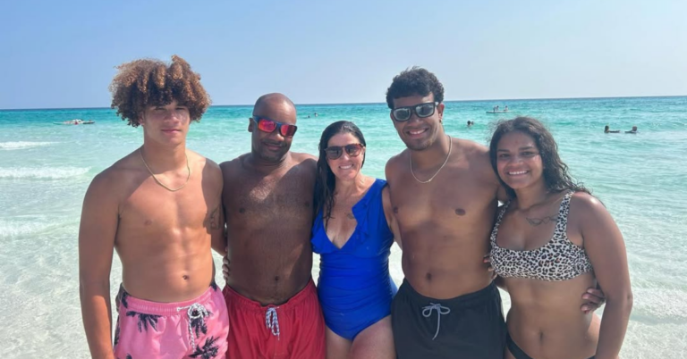 Anderson senior QB Justice Burnam Parents