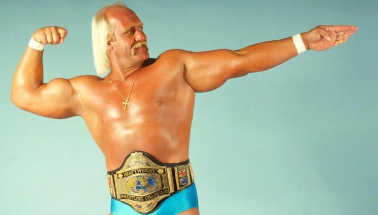 Hulk Hogan wearing his Championship belt