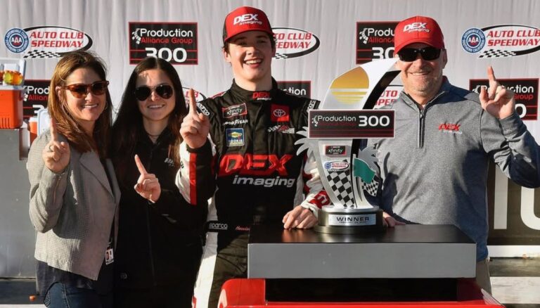 Jeff Burton Pictured With His Wife Kim Burton (L) And Their Kids Harrison And Paige After The Former Won A Xfinity Cup Race In 2020