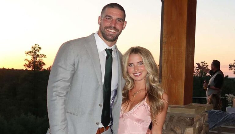 Ravens' tight end Mark Andrews with his girlfriend Elena Yates