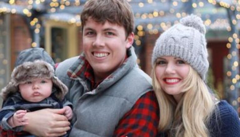 Philadelphia Eagles Offensive Coordinator Kellen Moore And His Wife Julia Wilson Pictured With Their Son Kyler