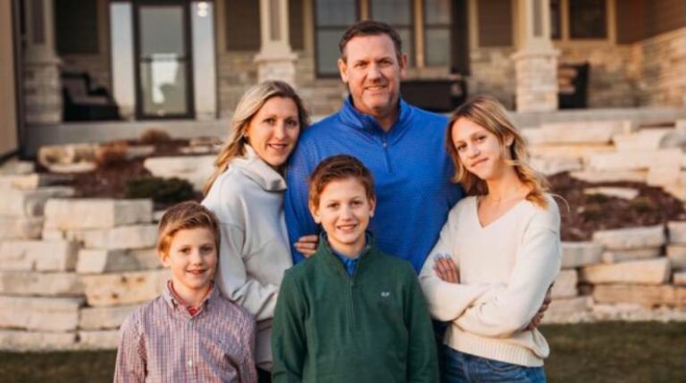 Jenny Wiederholt Pine of Hastings died at 44, leaving behind her husband Mike and three kids.