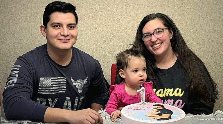 Adan Manzano with his wife and daughter.