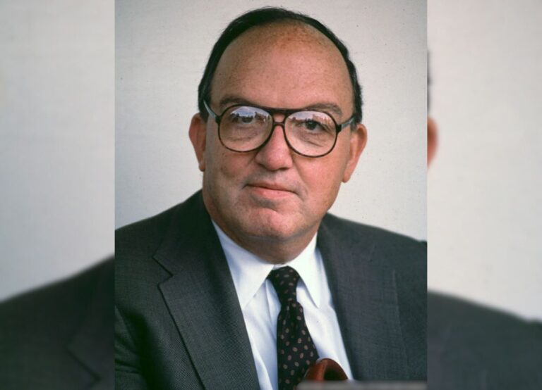 Former MLB Commissioner Fay Vincent Is Survived By His Second Wife, Christina Watkins, Three Children From His First Marriage, And Three Stepchildren