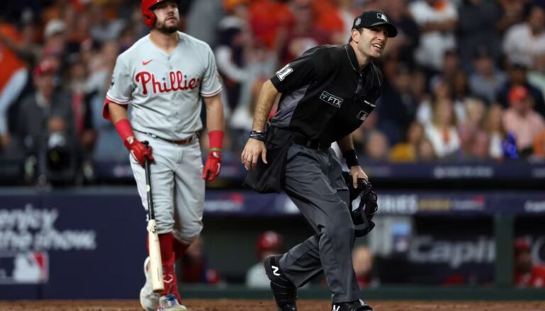 Pat Hoberg while serving as one of the best umpire of MLB
