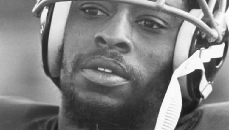 Rockford Native And Former NFL Player Jerry Latin Passed Away At 71 Leaving Behind His Only Son Jeremy Latin