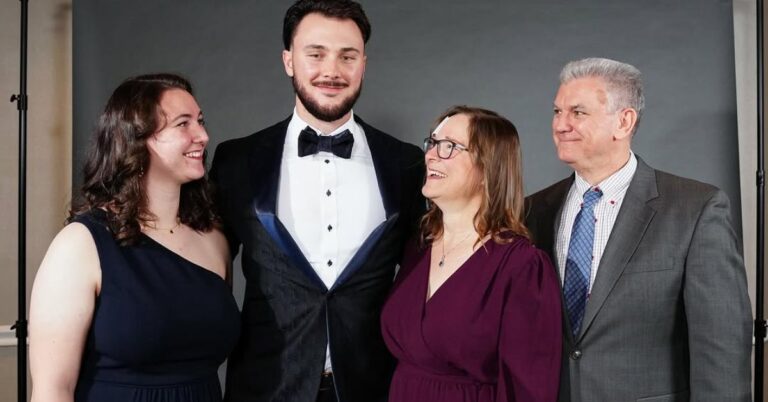 Paul Skenes Parents