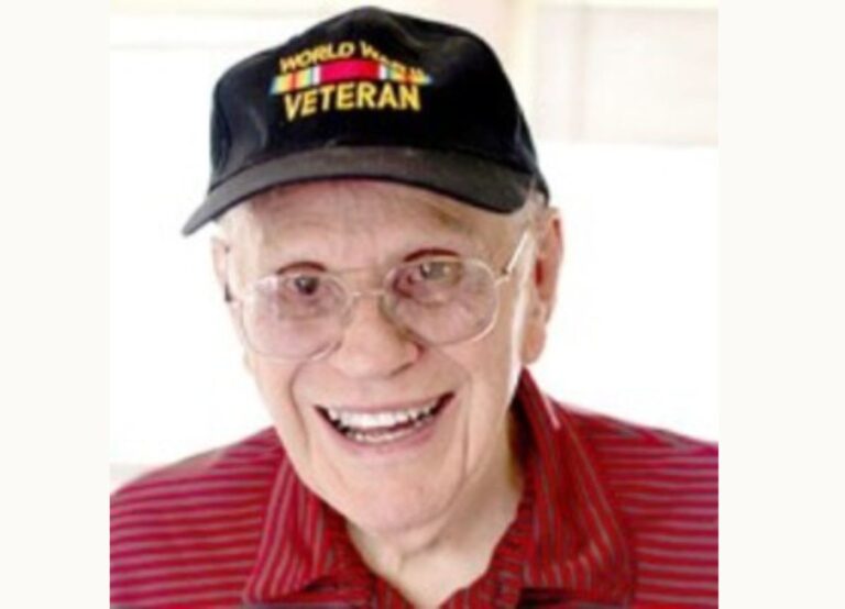 Former SWHS Hockey Boosters And Football Coach Willard Robbin Dies At 99, Leaving Wife 'Dolly' Of 76 Years