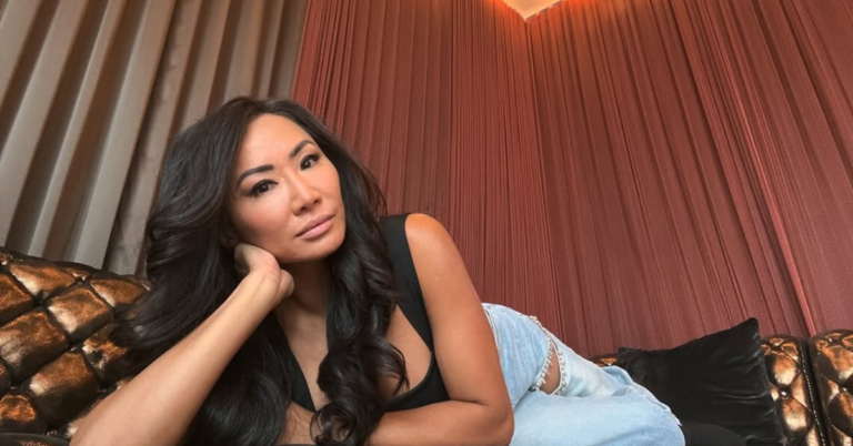 Gail Kim Eliminates Herself