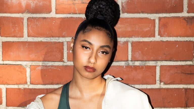 JuJu Watkins sister