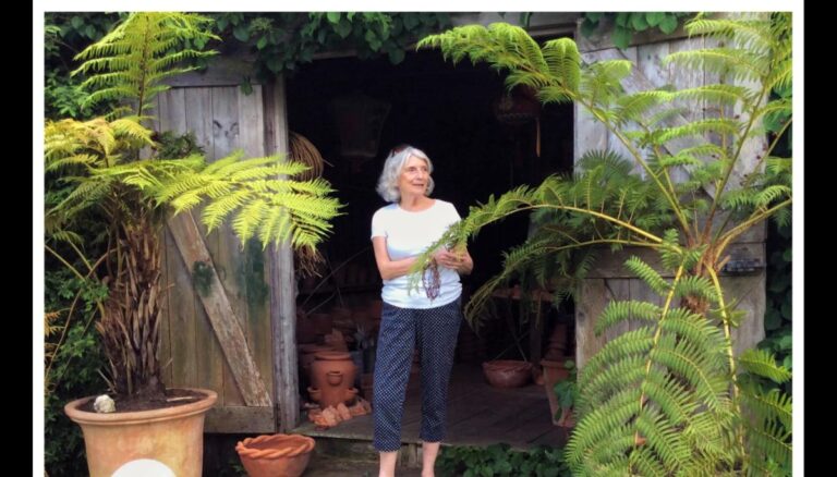 Lynda Hathaway Death