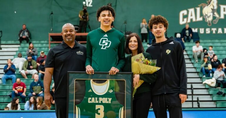 Kobe Sanders Parents