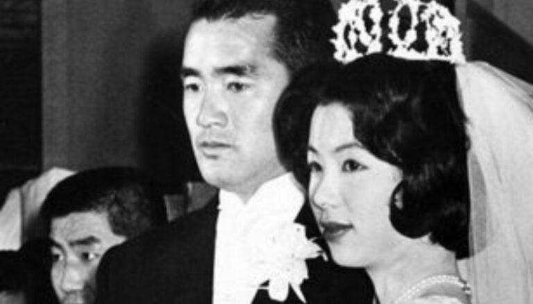 Shigeo Nagashima With His Wife