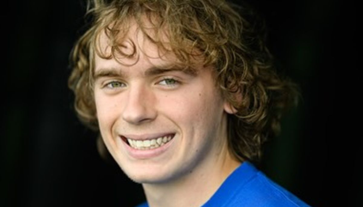 Jacob Mathis Football Nouvel Catholic Central School Football Player Jacob Mattheis, 17 ...