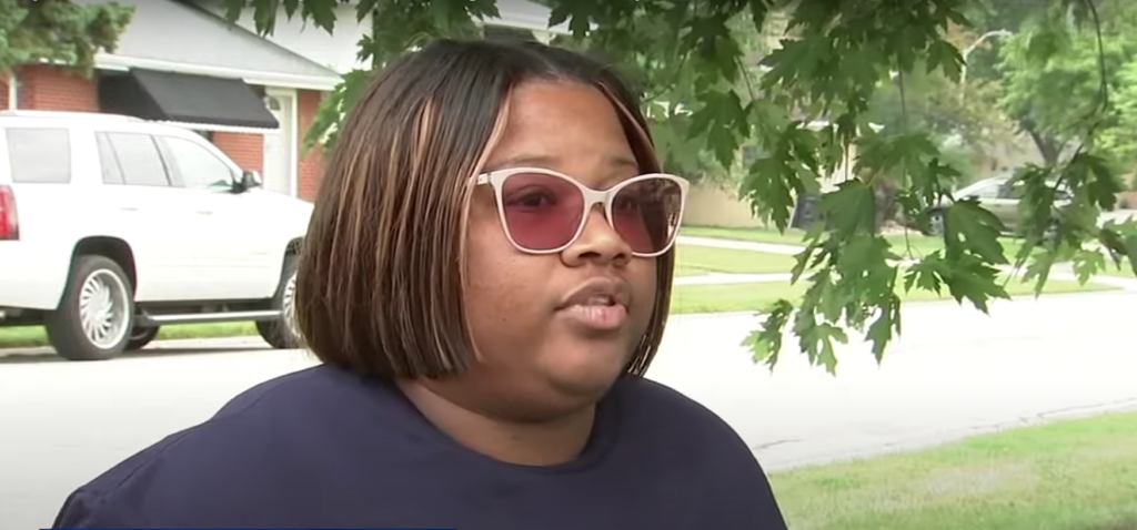 davell holden mother and parent angela birts