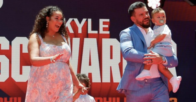 Kyle Schwarber kids wife