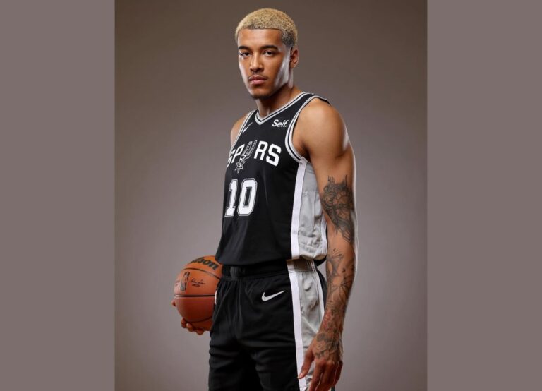  San Antonio Spurs Star Jeremy Sochan’s Journey from Oklahoma Roots and Polish Heritage to NBA Stardom Shaped by His Mother Aneta’s Resilience and the Lasting Legacy of His Late Father Ryan Williams