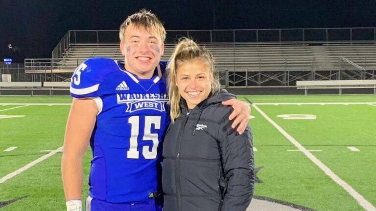 Dani Rhodes siblings