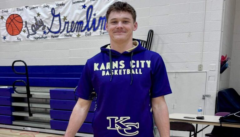 KCHS Game Marred