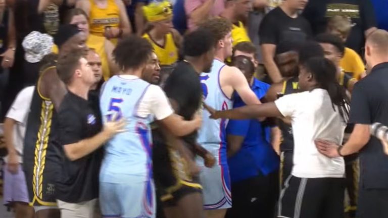 Mario Chalmers Rashard Kelly fight